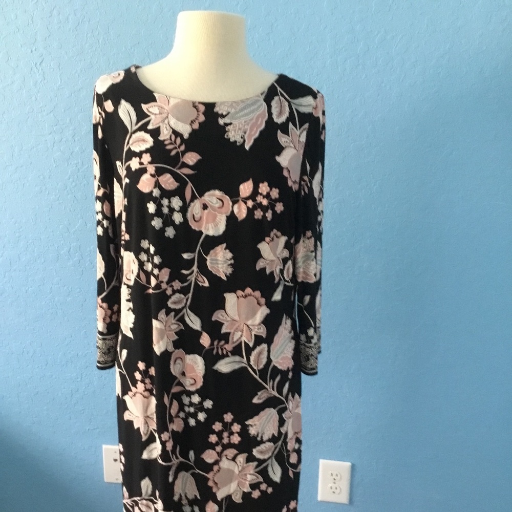 Sandra Darren Printed Dress